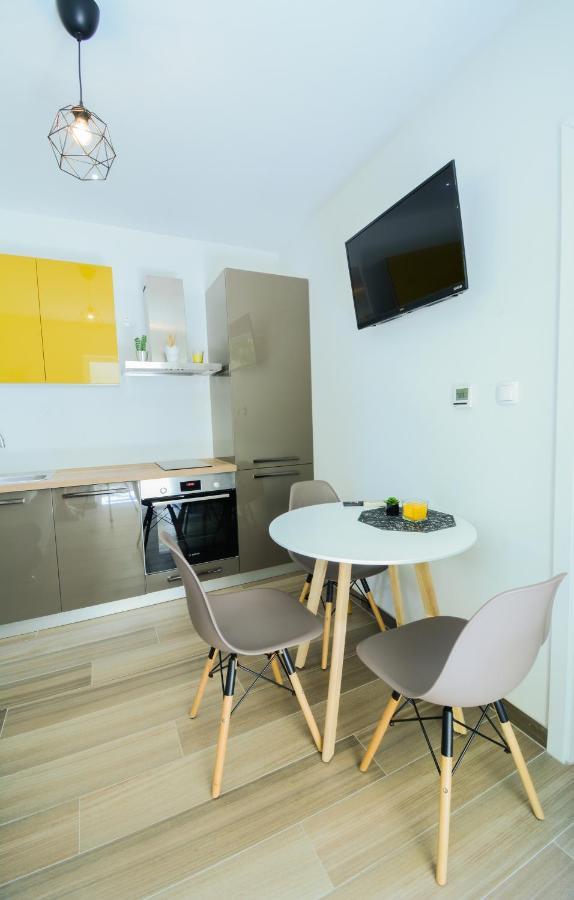Apartment Grey&Yellow Zadar Eksteriør billede
